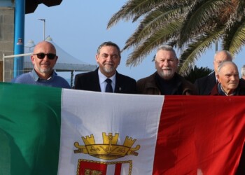 presidenti-con-il-delegato-e-consigliere-ANMI